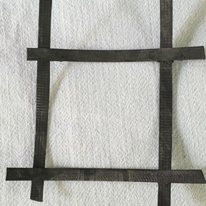 单向格栅